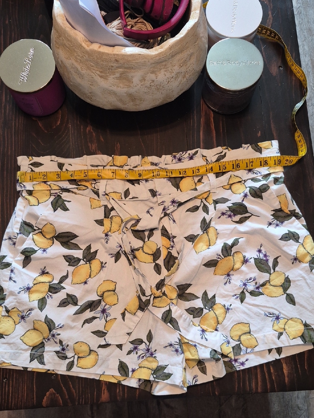 George Cotton White Lemon-Print Shorts